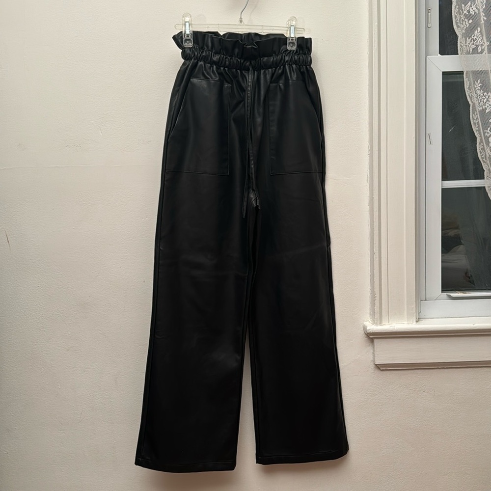 Gracia 
Pants